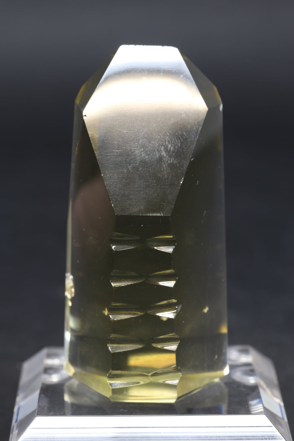 2.5" Fantasy Cut Lemon Quartz DN518