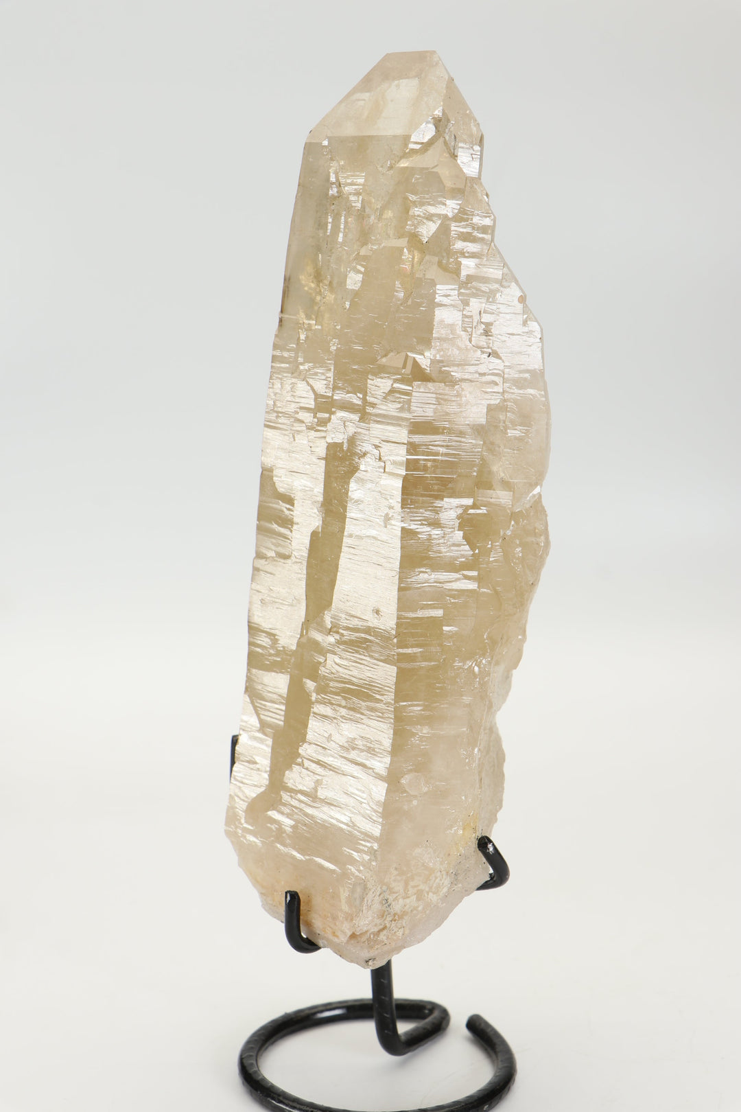 Natural Citrine on Stand DS662