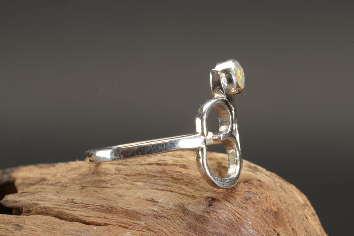 Welo Opal OM Ring Size 9.5
