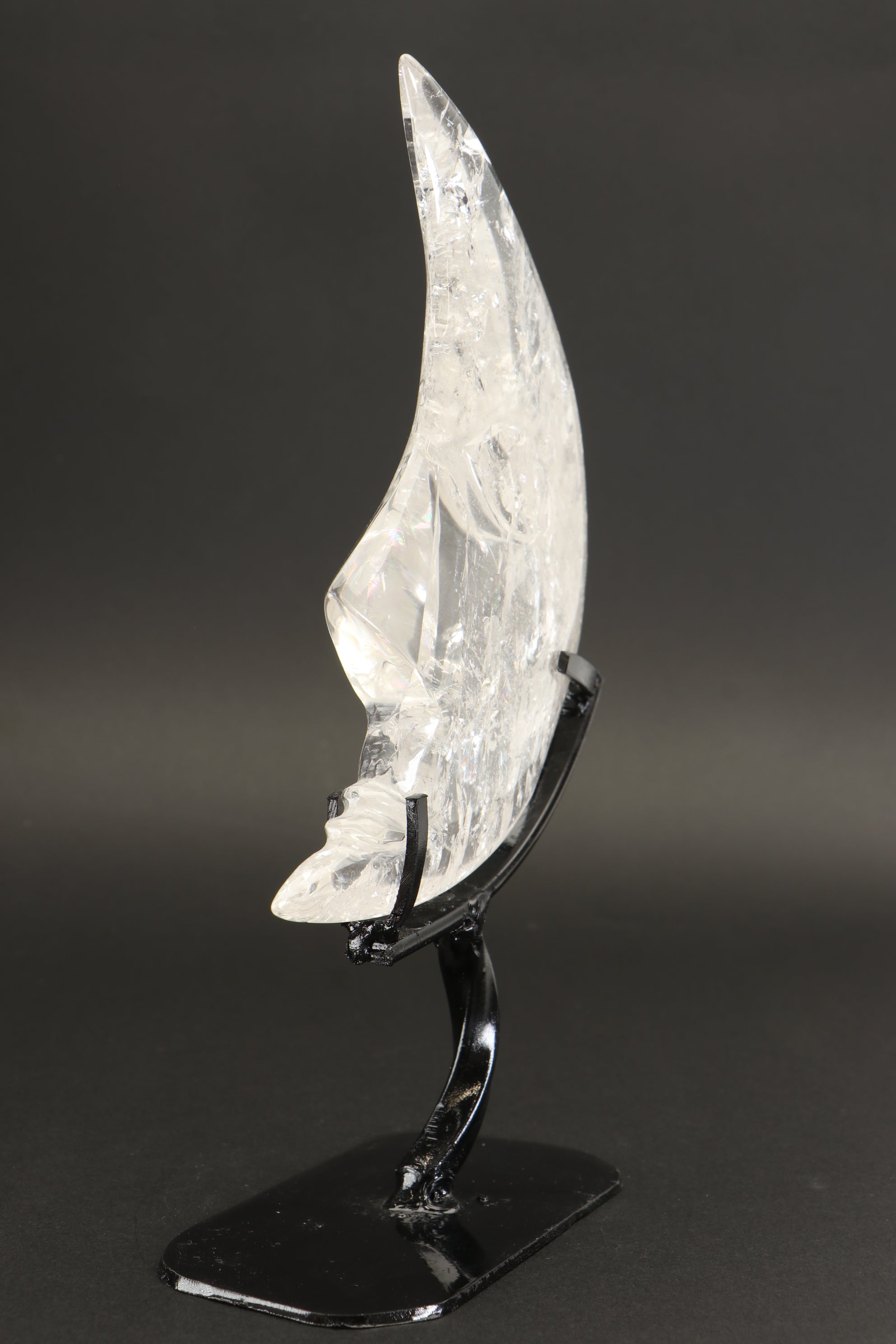 Quartz Crystal Moon on Stand DX1309 – Little Lemuria