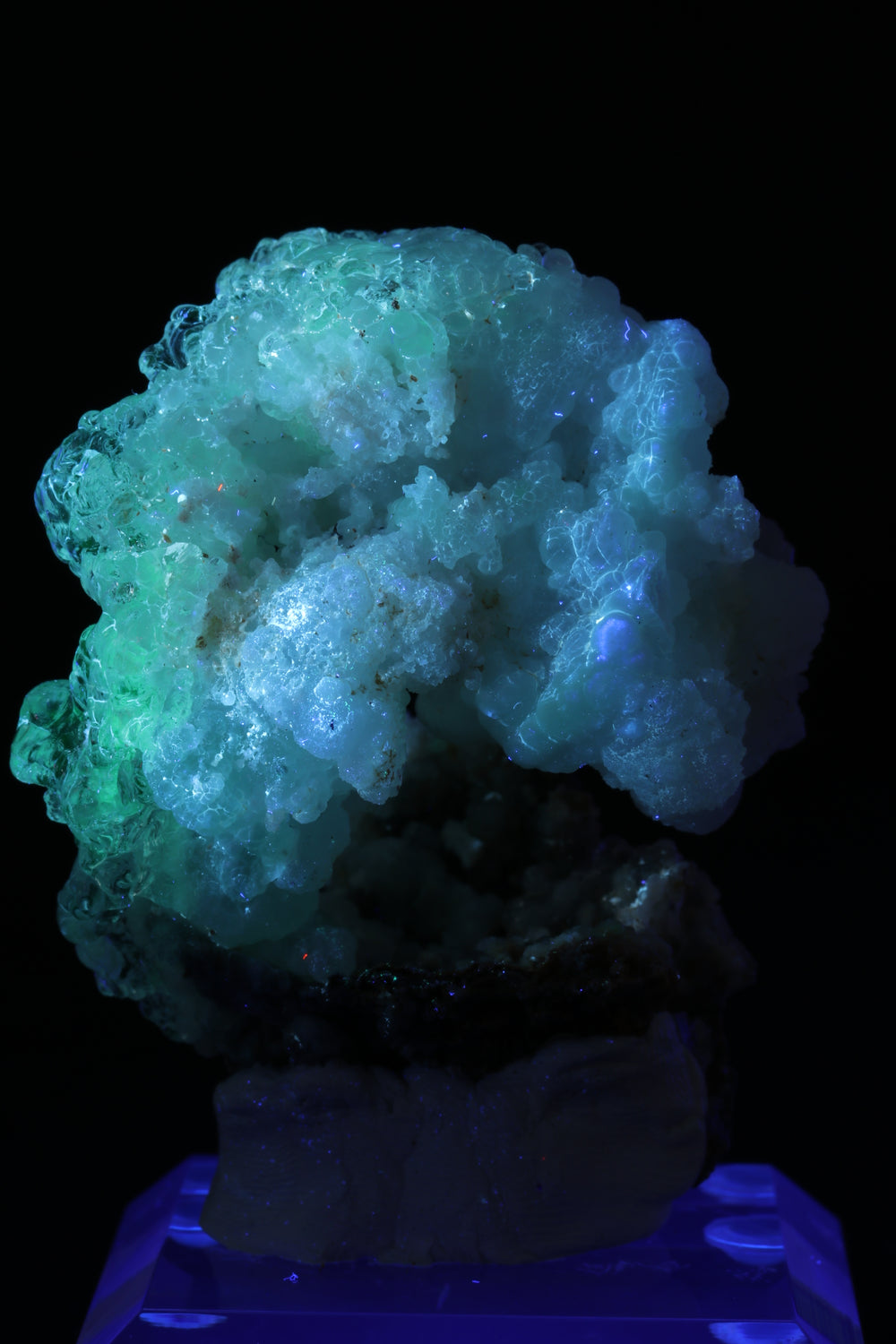 Mexican Hyalite Opal Specimen DX321