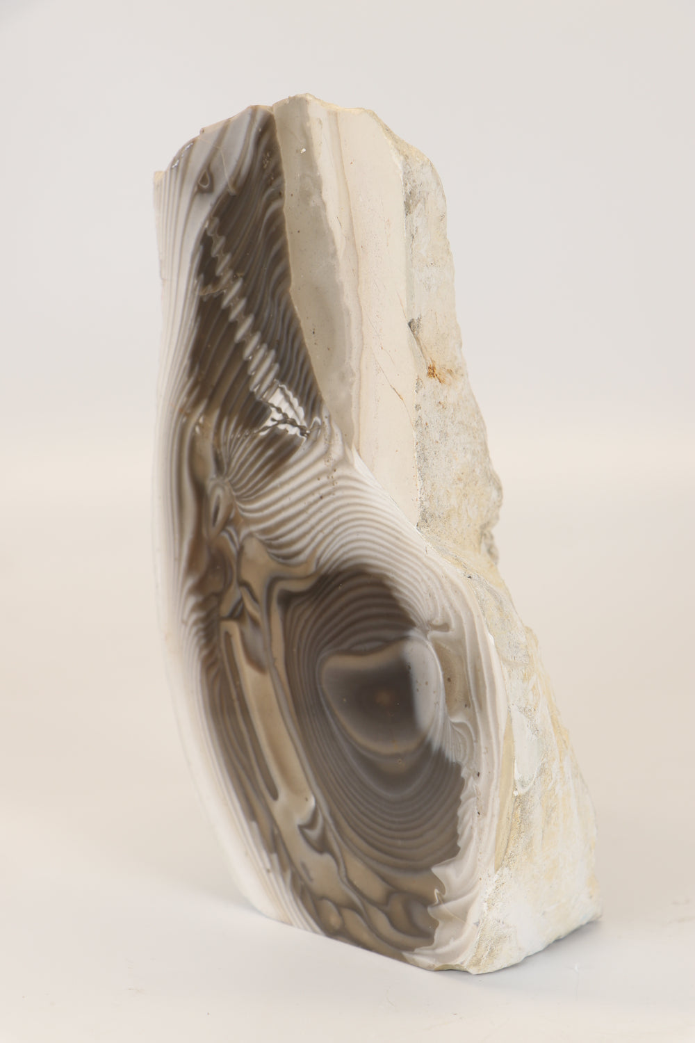 6.25" Polish Flint Freeform Display DX785