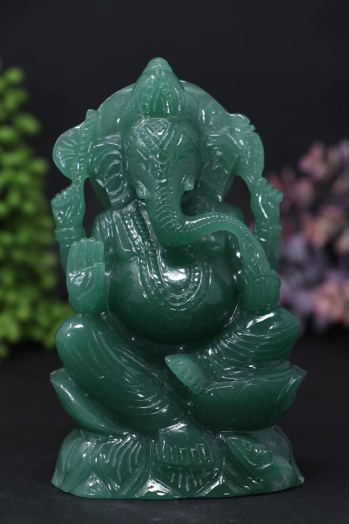 5.5" Green Aventurine Ganesha Statue DD1348