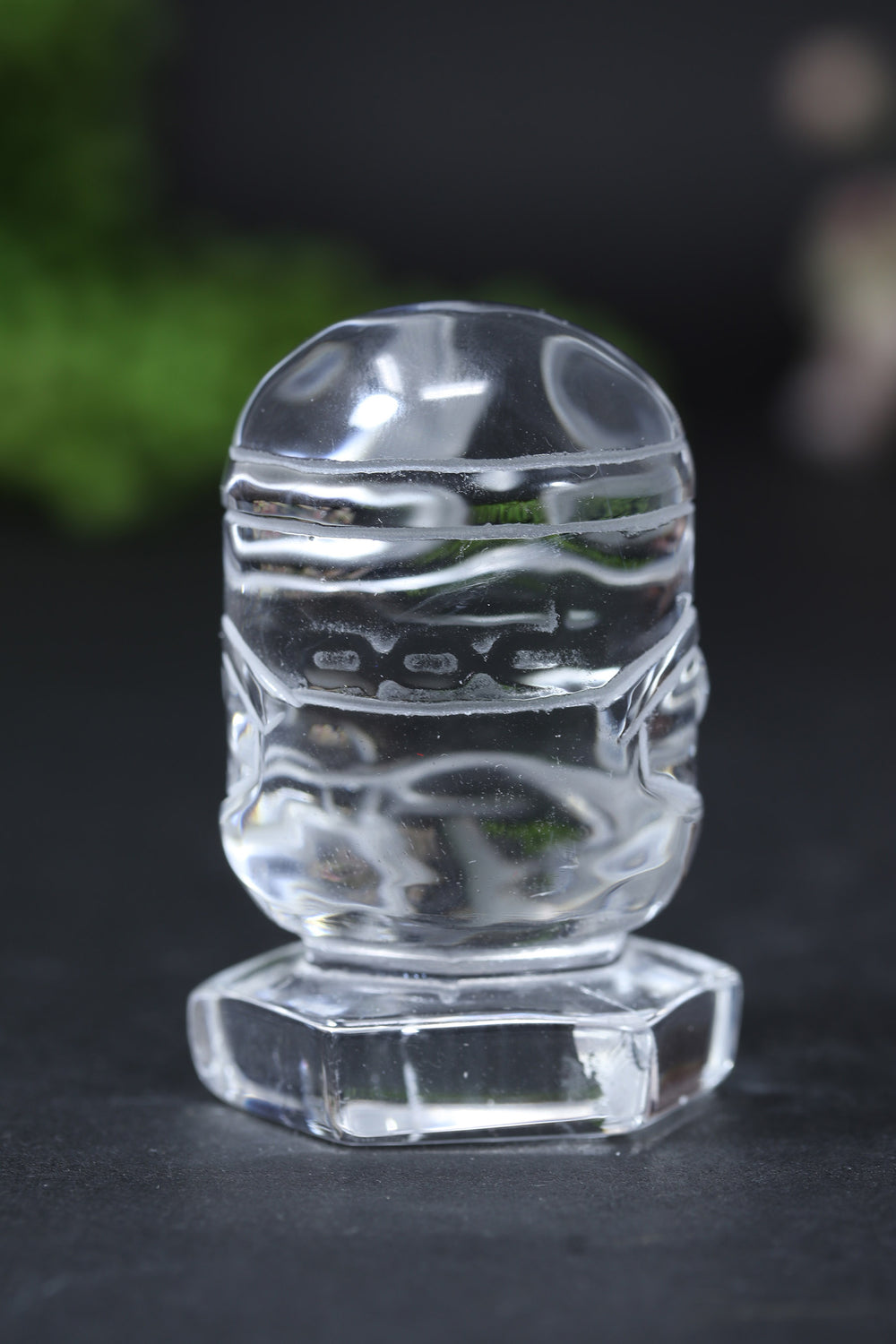 Quartz Crystal Minion Carving DD2605