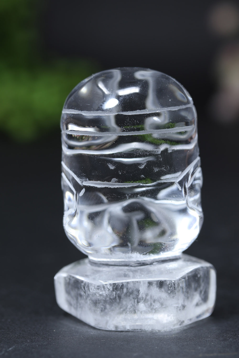 Quartz Crystal Minion Carving DD2598