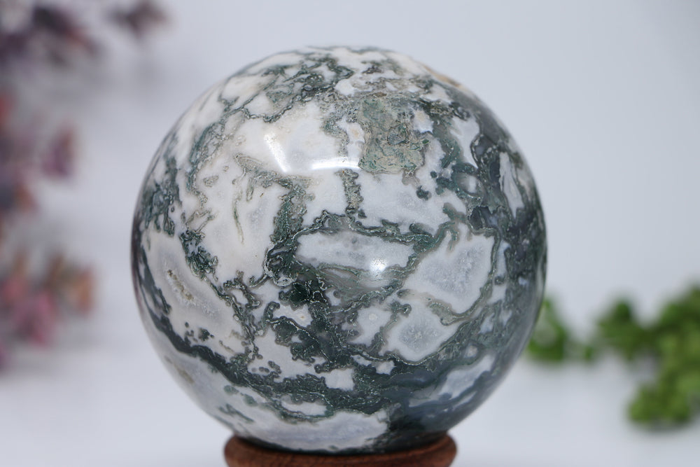 82mm Moss Agate Sphere DD3370