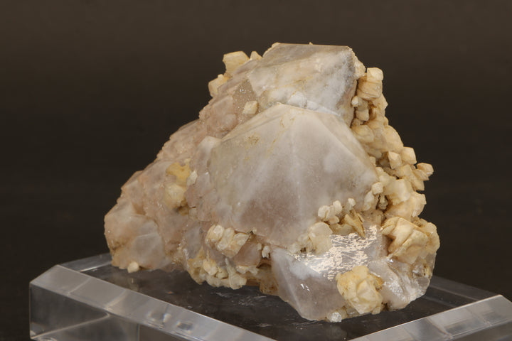 Bor Mine Quartz with Calcite TD1141