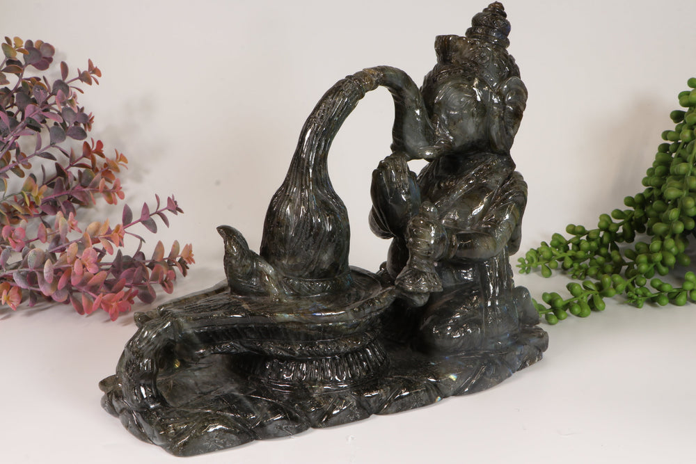 Labradorite Ganesha Carving TD1672