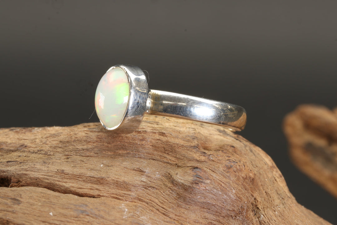 Welo Opal Ring Size 7