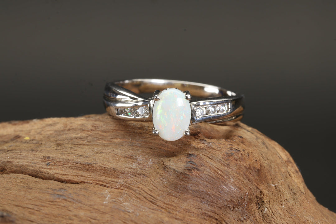 Welo Opal Ring Size 6.5