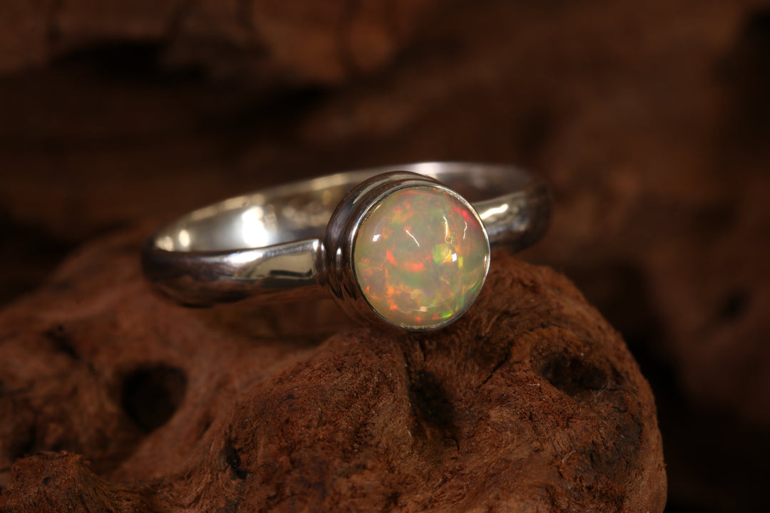 Opal Ring Size 9 DS1954