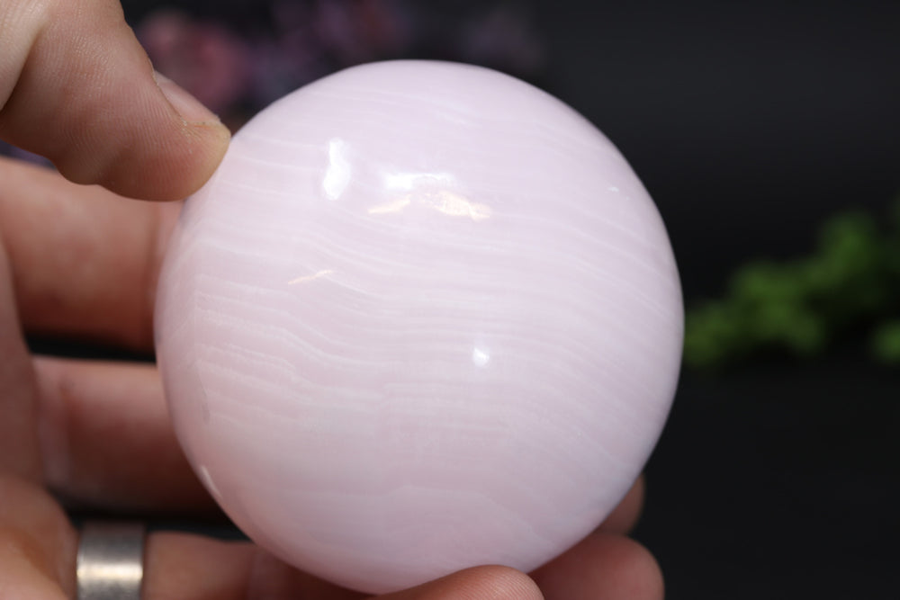 2.5" Mangano Calcite Sphere TV36