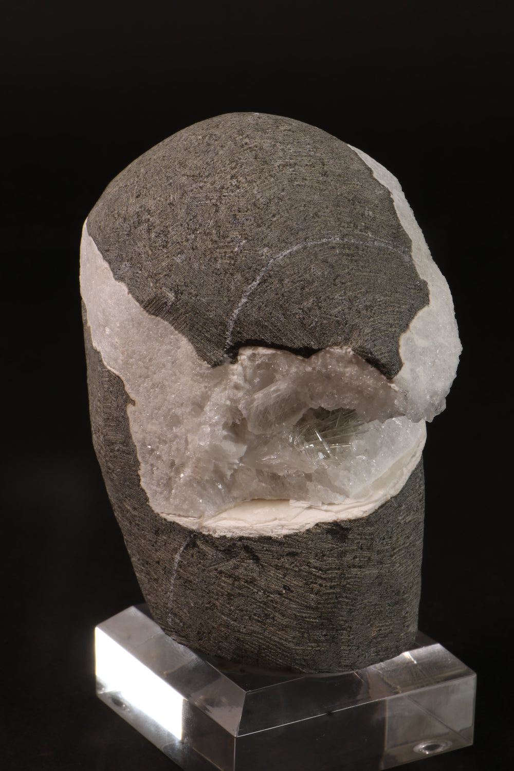 Natrolite Geode TV669